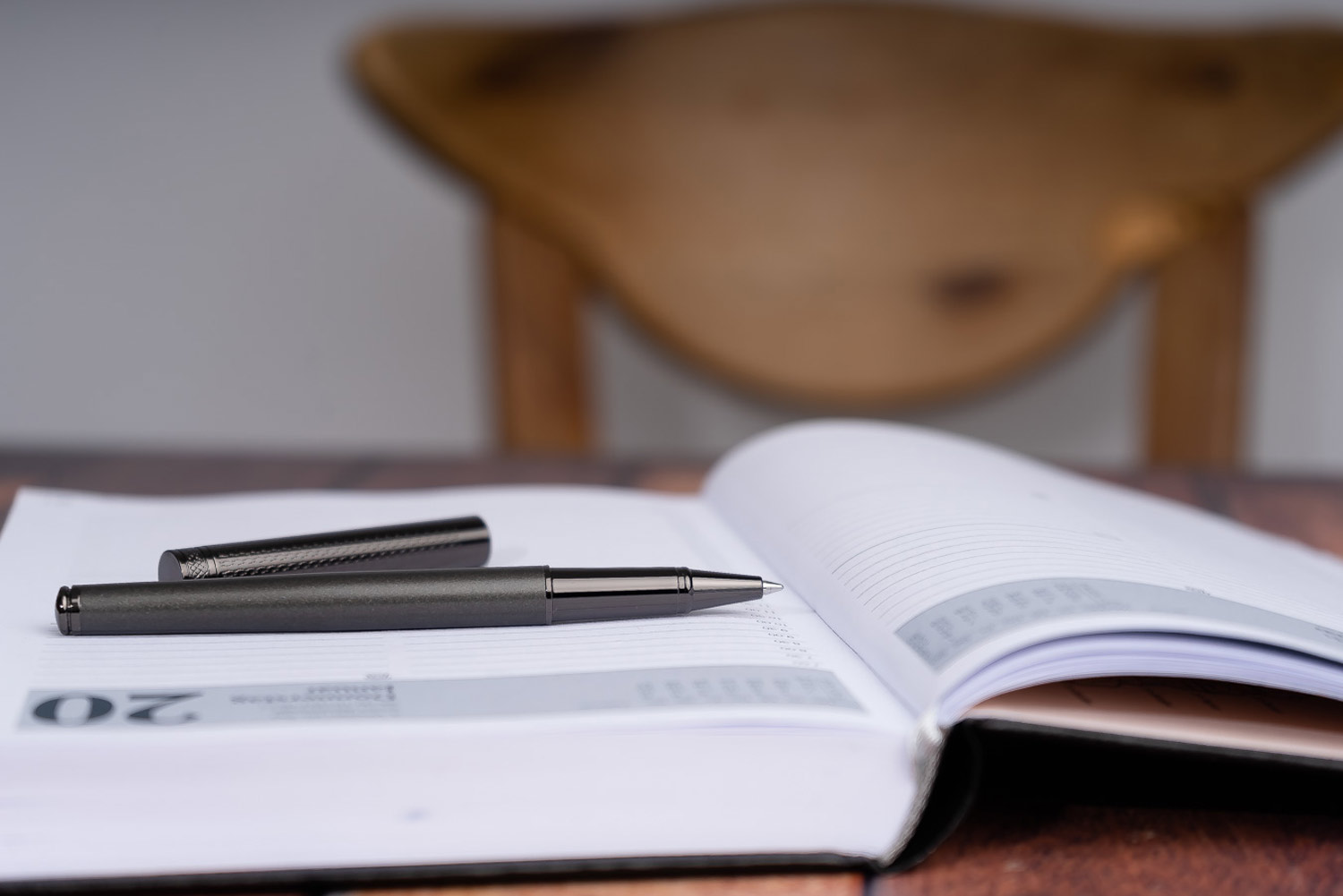 Hörner-Levio-Tintenroller-I-Edler-Rollerball-I-Business-Stift-I-Edles-Design-I-Perfekt-fürs-Büro